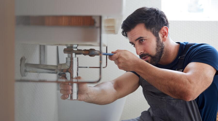 Water Pressure Adjustment in Luzerne, IA