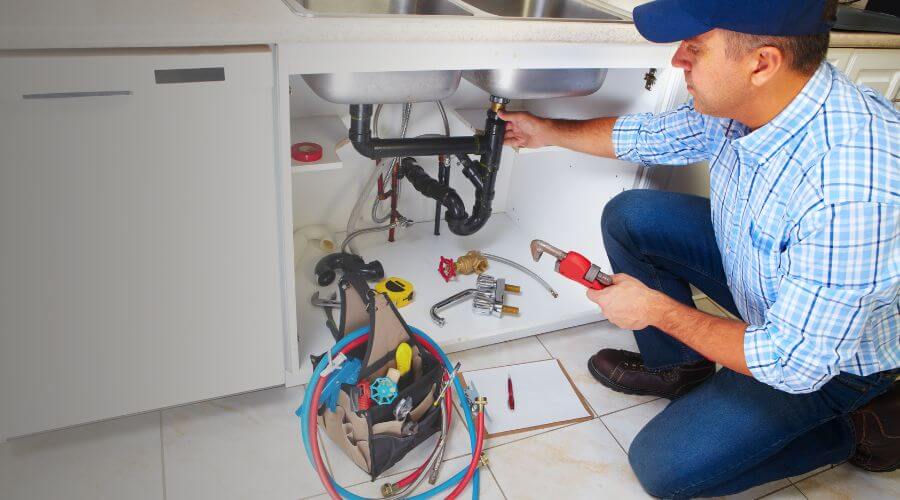 Professional sink repair in Luzerne, IA